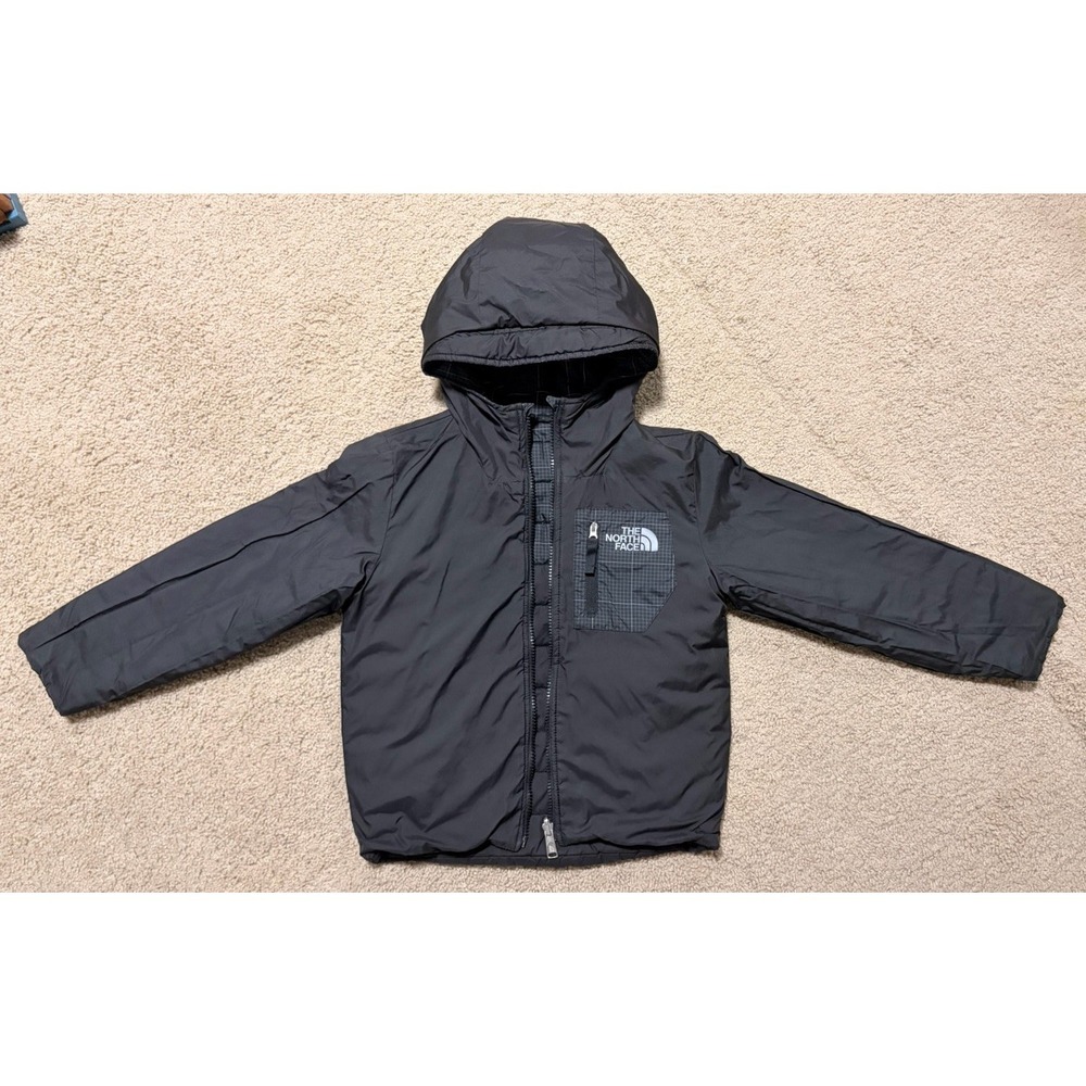 The North Face Kids' Boys Reversible Perrito Hooded Jacket, XS (6) Black/Gray - Picture 11 of 16